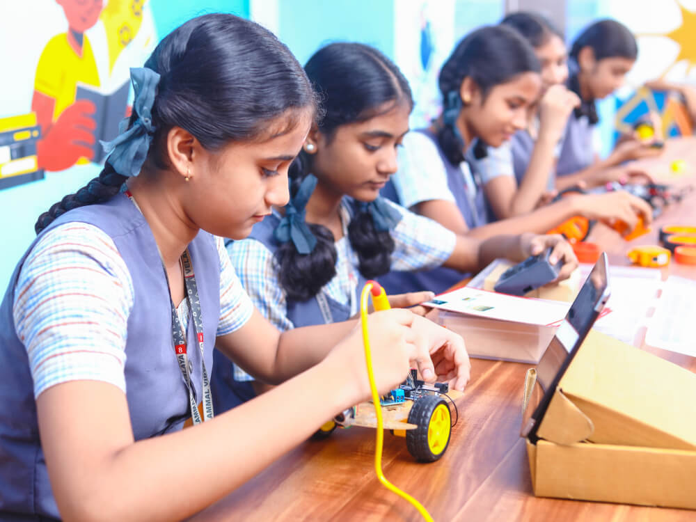 Schools in Mogappair West