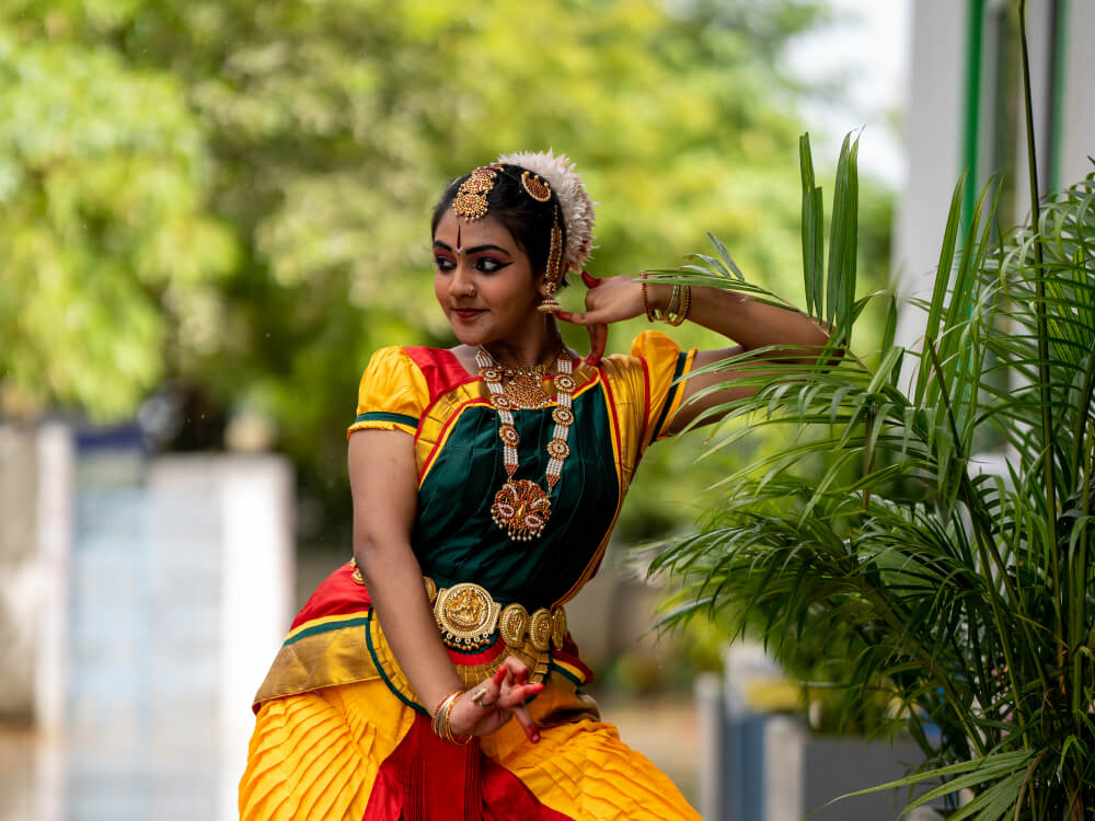 Schools in Paruthipattu